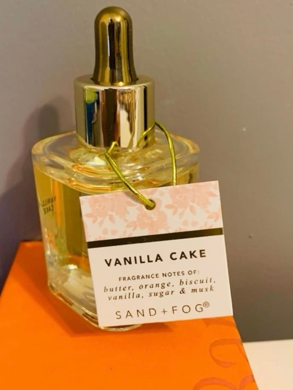 Sand + Fog Vanilla Cake Body Oil